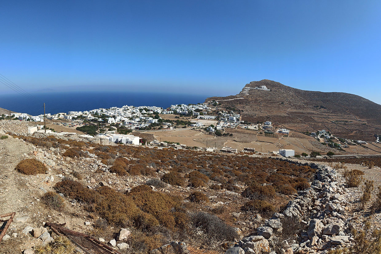 Panoramic image of Chora in Folegandros